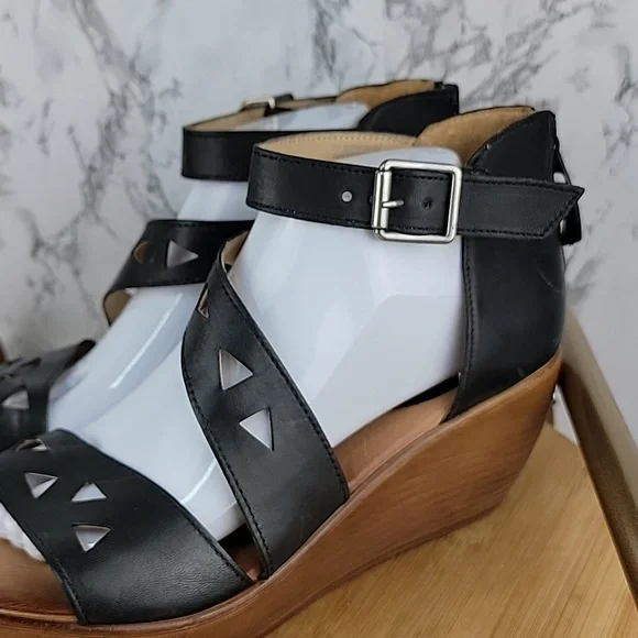 Miz Mooz Womens "Spicy" Leather Cut-Out Strappy Wedge Sandal Black Sz 42/10.5-11 - Picture 7 of 12